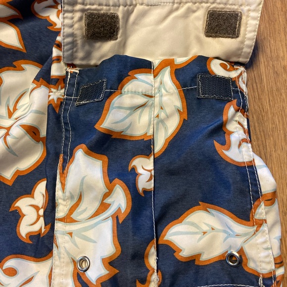 Boys Urban Pipeline Hawaiian Print Swim Trunks w/ Mesh Liner - Picture 6 of 6